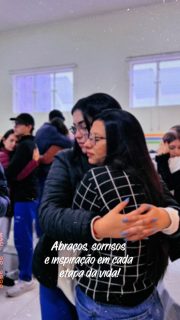 Encerrando o mês mariano, sob a graça de Nossa Senhora de Belém e com a presença tão especial das mães, o Café com o Terceirão em homenagem às mães foi um momento repleto de carinho, gratidão e emoções inesquecíveis. ✨💙

Entre abraços, sorrisos e histórias compartilhadas, nossos alunos puderam homenagear aquelas que representam amor, acolhimento, força e inspiração em cada etapa da vida.

Uma celebração especial para reconhecer quem sempre caminha ao lado, apoiando, incentivando e tornando cada conquista ainda mais significativa. 🌷