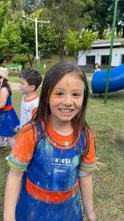 💌✨ Uma caixa cheia de amor, memórias e palavras que ficam para sempre!
Na nossa Tarde Afetiva, os alunos do Infantil 5 receberam de suas famílias caixas especiais, recheadas de lembranças e cartinhas que revelam o quanto são amados. ❤️
Um momento para guardar no coração, marcando uma etapa muito importante: a despedida da Educação Infantil e a preparação para uma nova jornada nos Anos Iniciais, com a chegada ao 1º ano em 2027! 🎒📚
Que eles levem na bagagem todo esse amor para descobrir o mundo e viver novas aventuras! 💙
#ESIBelém #TardeAfetiva #Infantil5 #EducaçãoParaAVidaInteira